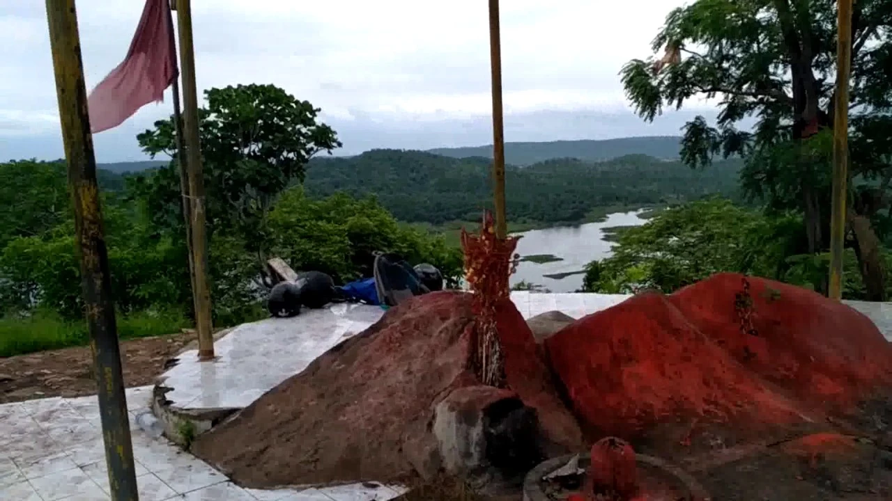 कुंवारा भिवसन डोंगर देवस्थान